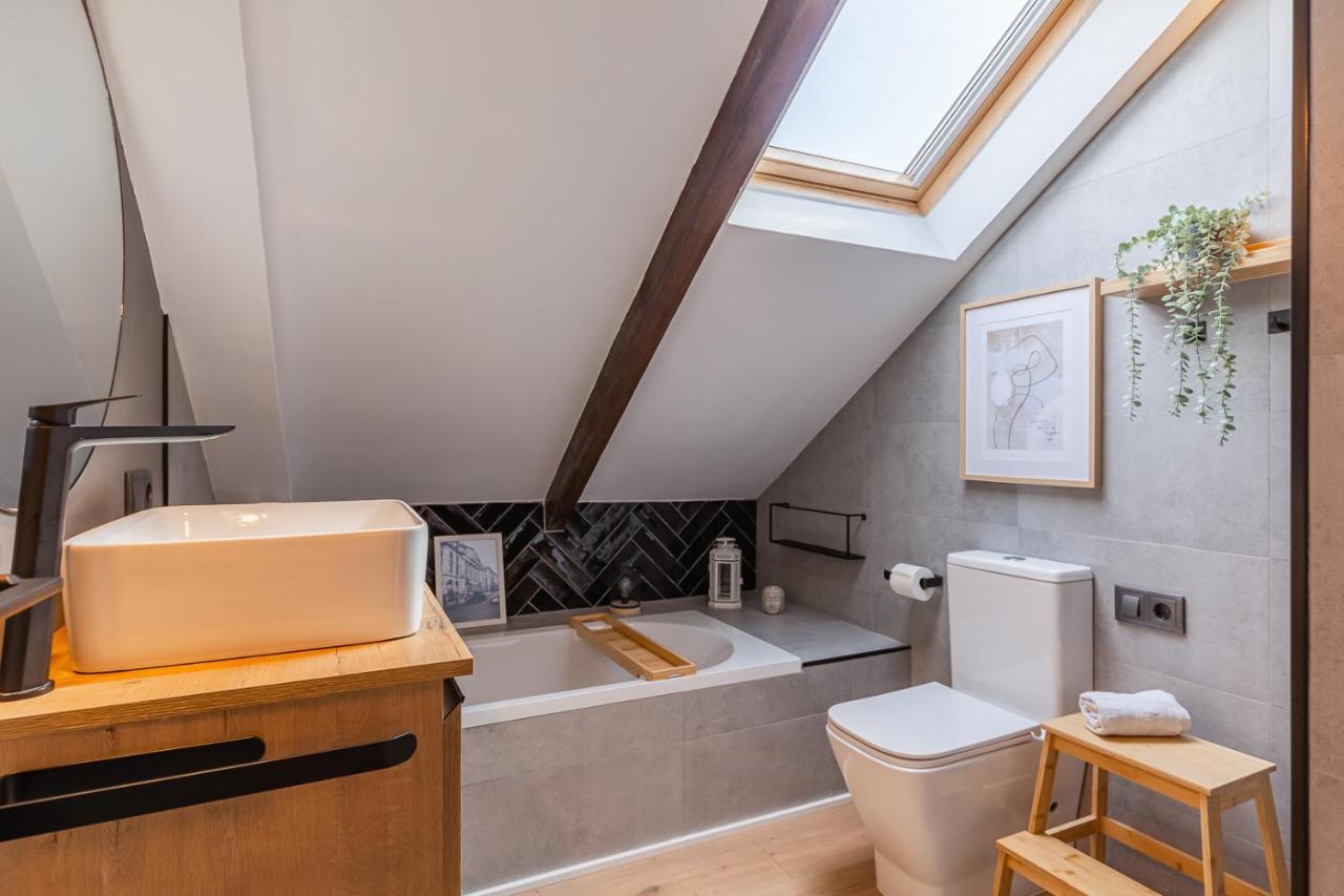 Suite Homes Penthouse Lazcano 5 Малага Екстер'єр фото