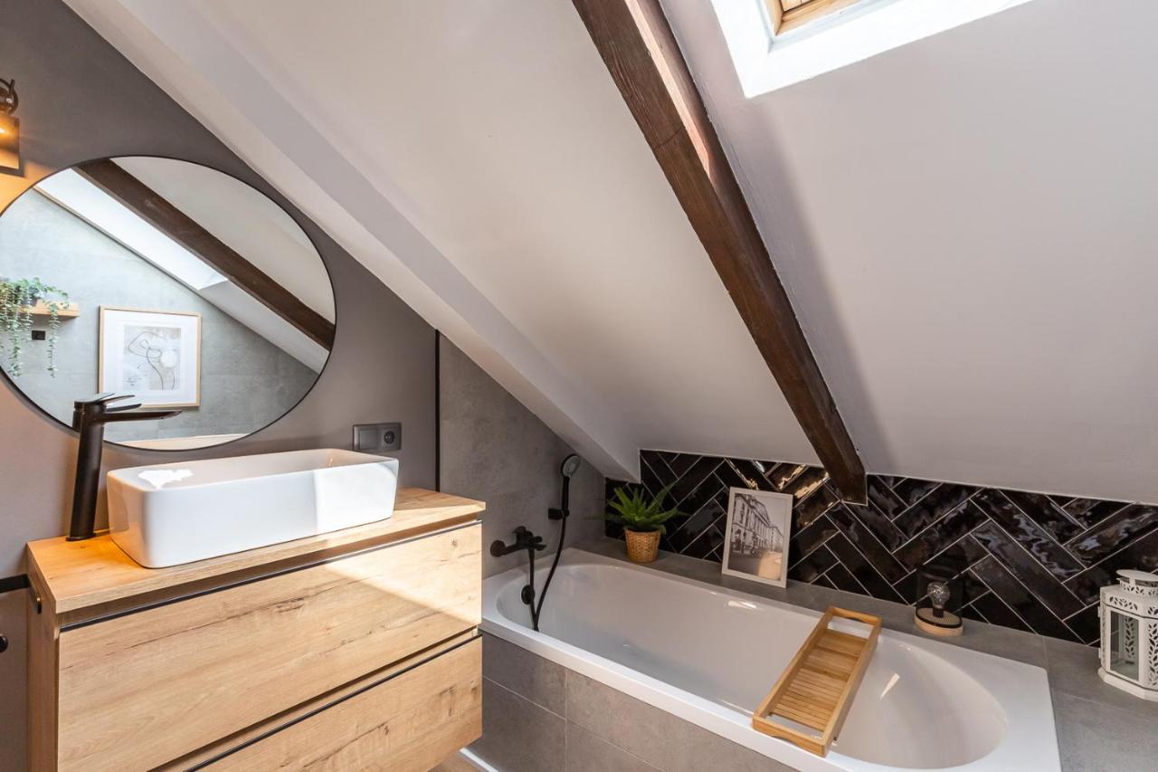 Suite Homes Penthouse Lazcano 5 Малага Екстер'єр фото